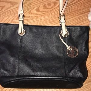 michael kors black leather bag
